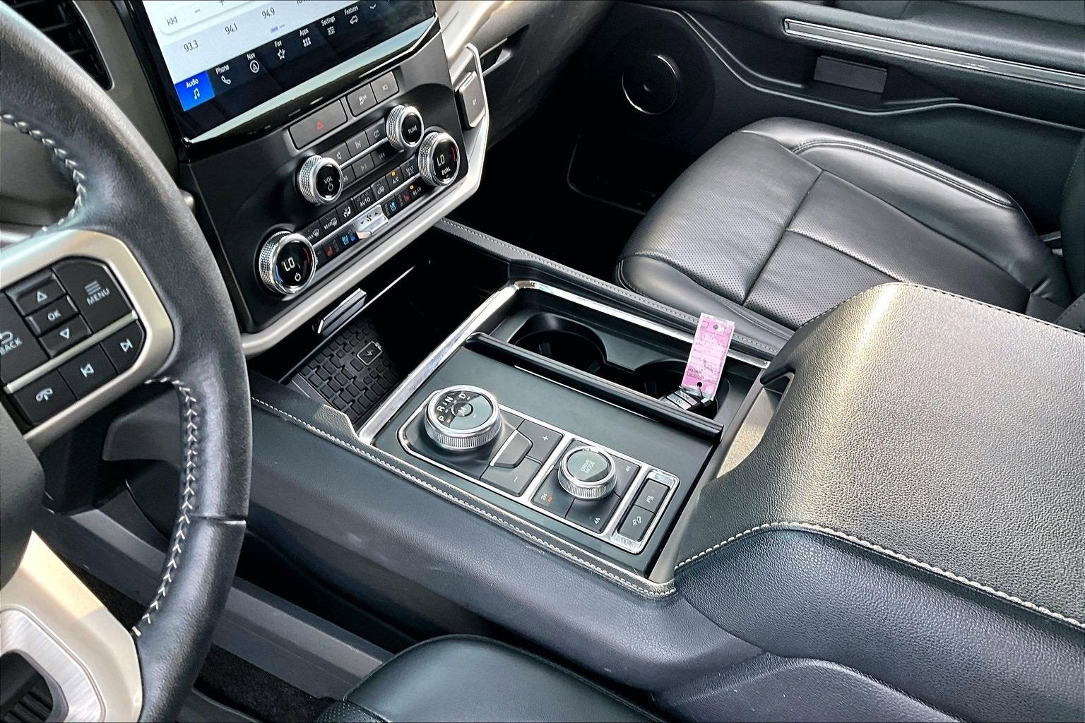 2022 Ford Expedition Max XLT