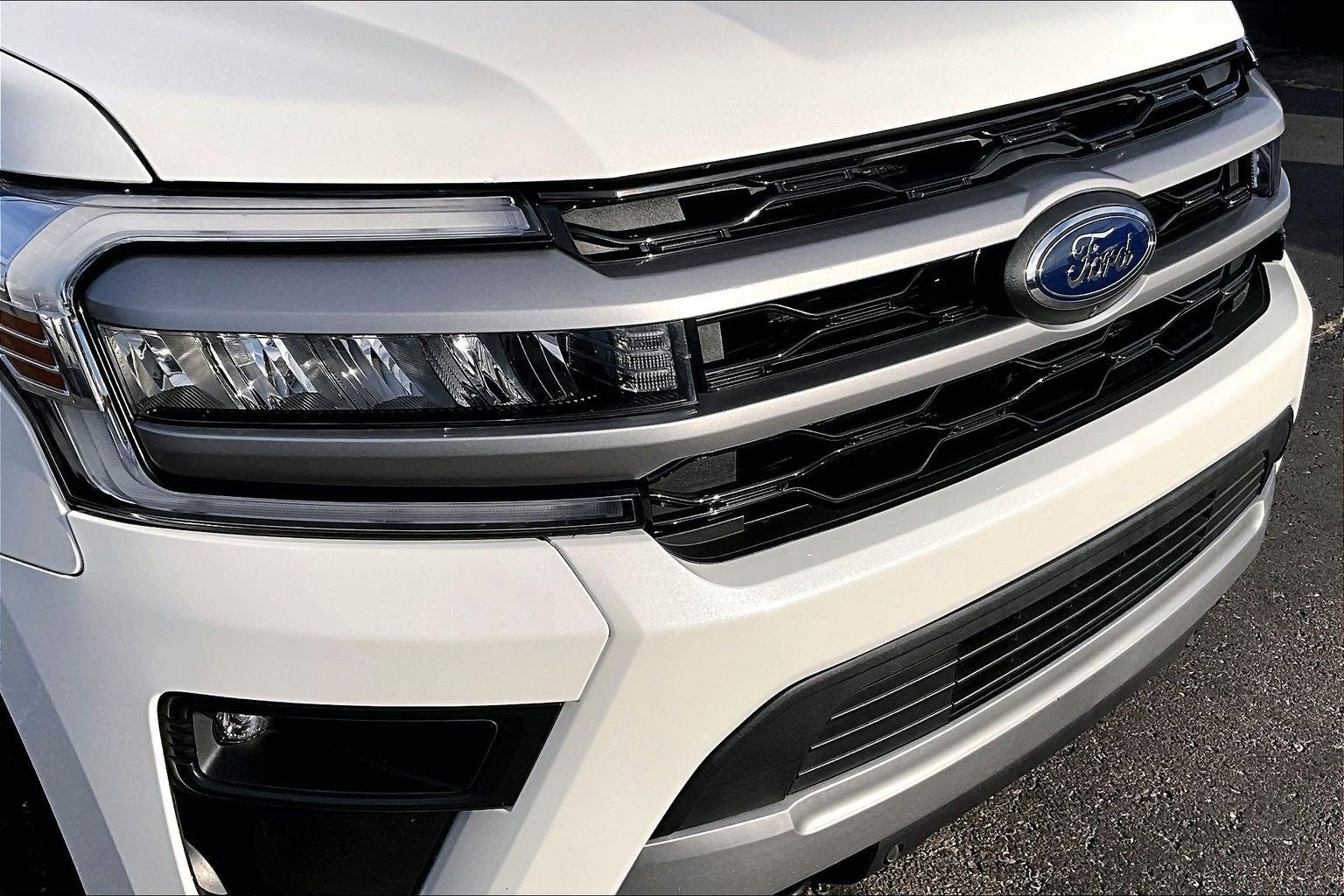 2022 Ford Expedition Max XLT
