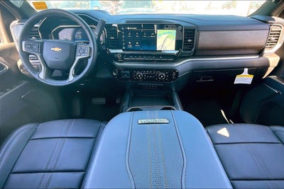 2025 Chevrolet Silverado 3500 HD High Country