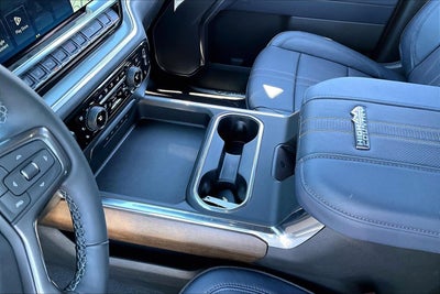 2025 Chevrolet Silverado 3500 HD High Country