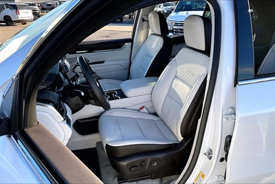 2024 GMC Acadia Denali