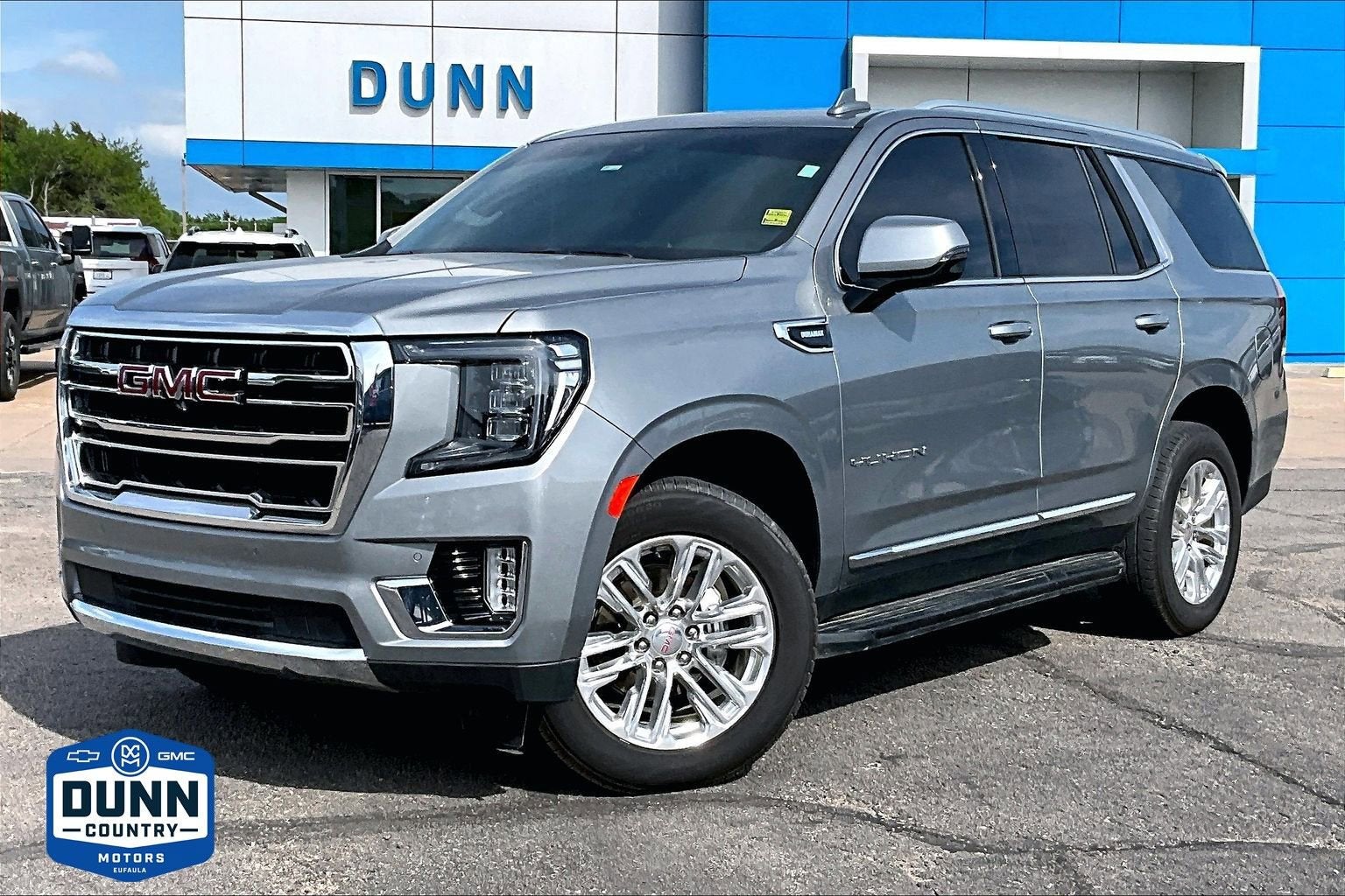 2023 GMC Yukon SLT