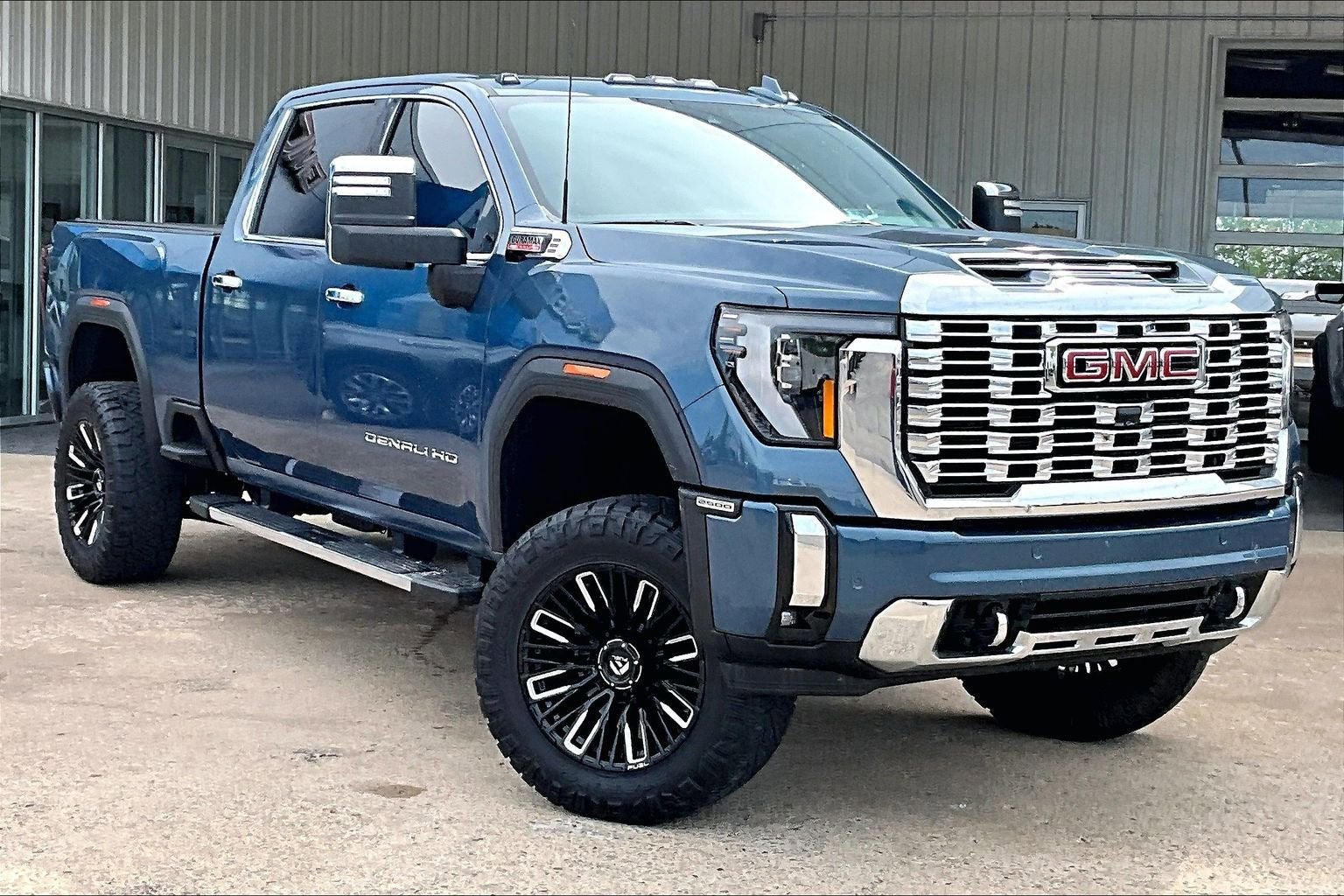 2024 GMC Sierra 2500 HD Denali