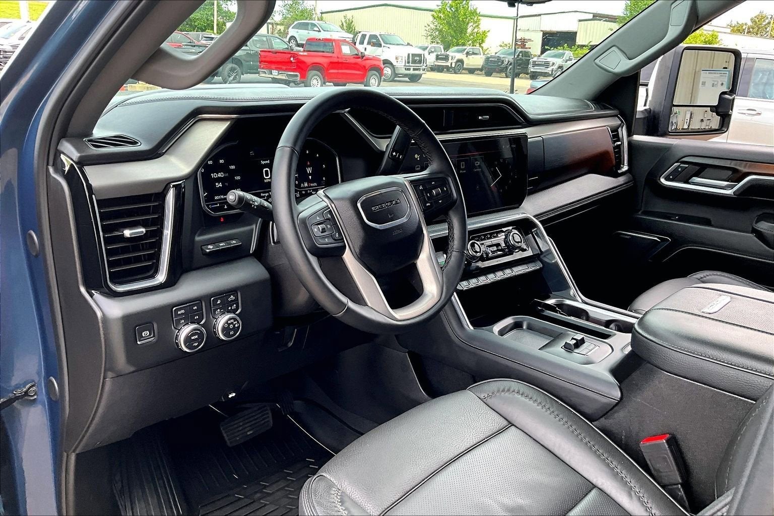 2024 GMC Sierra 2500 HD Denali