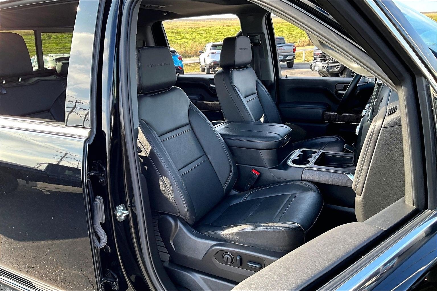 2023 GMC Sierra 3500 HD Denali