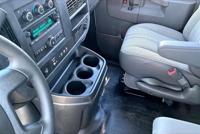 2025 Chevrolet Express Cutaway 3500 1WT