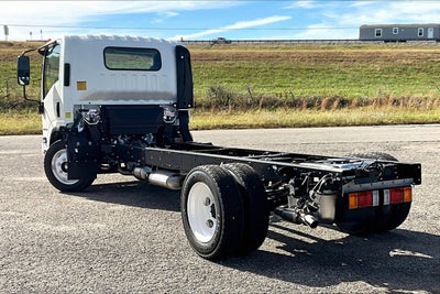 2025 Chevrolet Low Cab Forward 4500 1WT