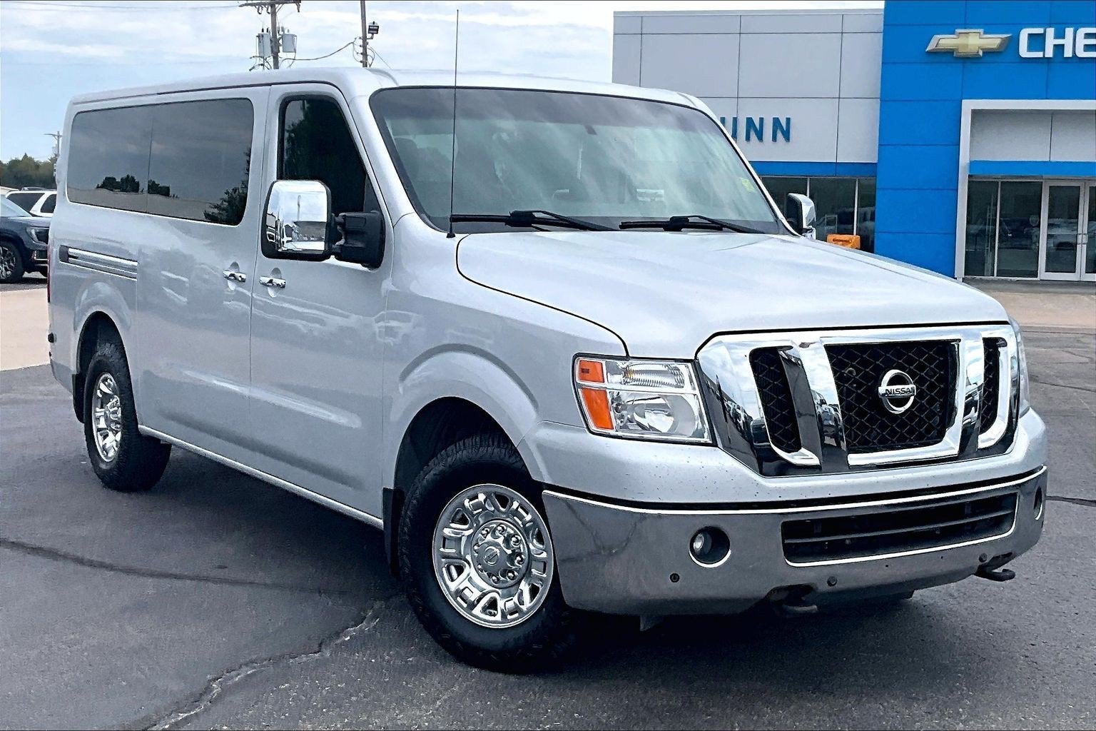 2015 Nissan NVP SL