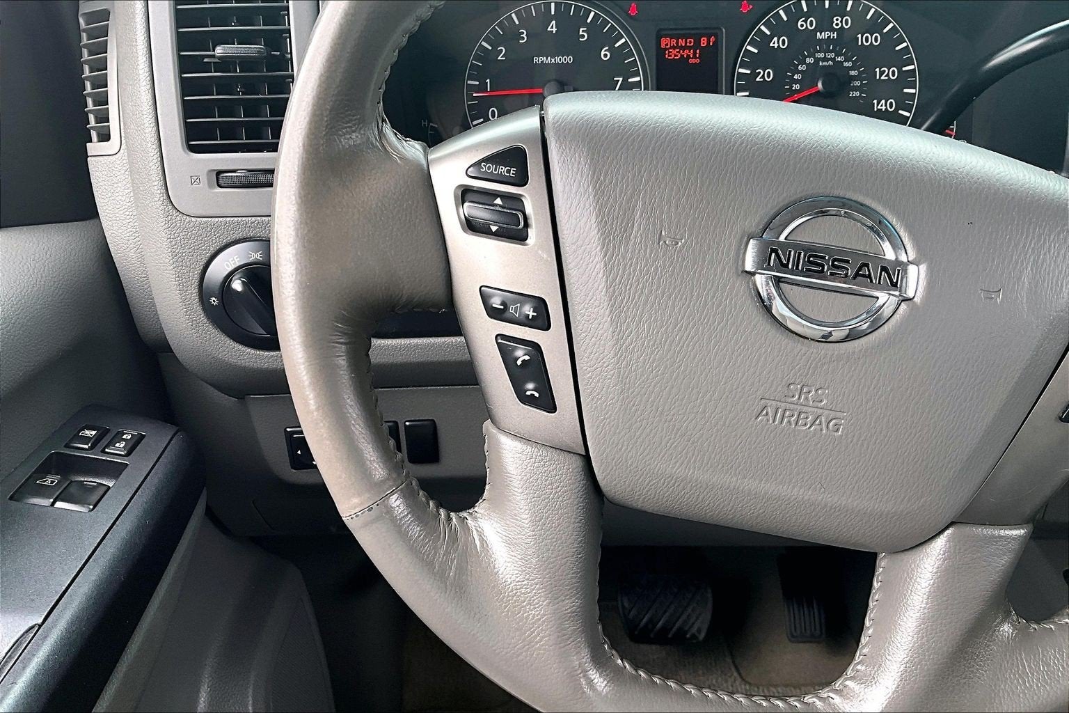 2015 Nissan NVP SL