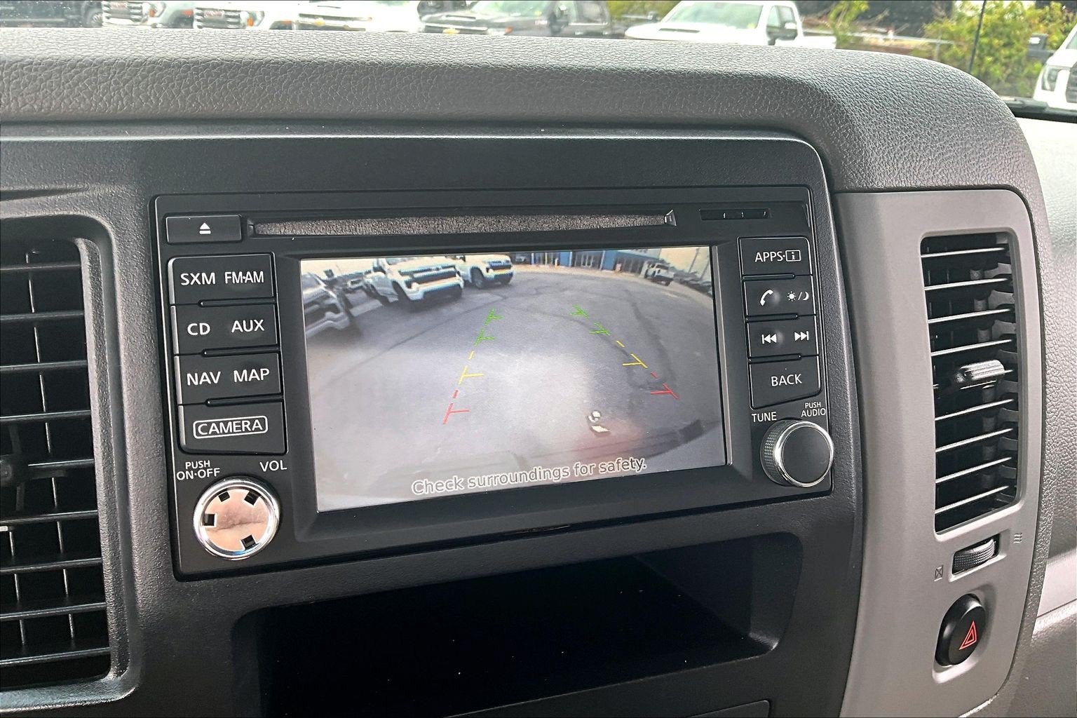 2015 Nissan NVP SL