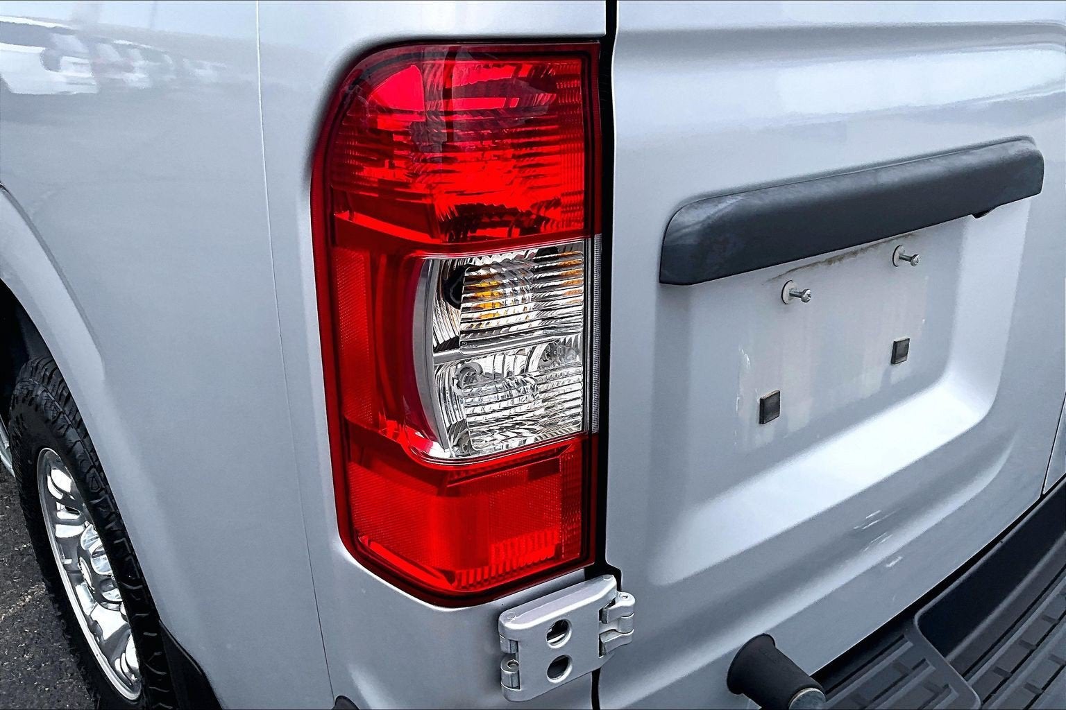 2015 Nissan NVP SL