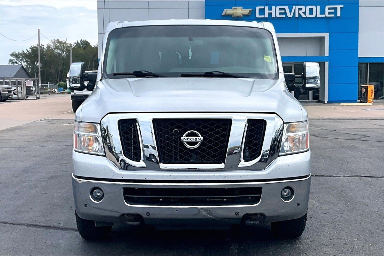 2015 Nissan NVP SL