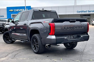 2023 Toyota Tundra 4WD SR5