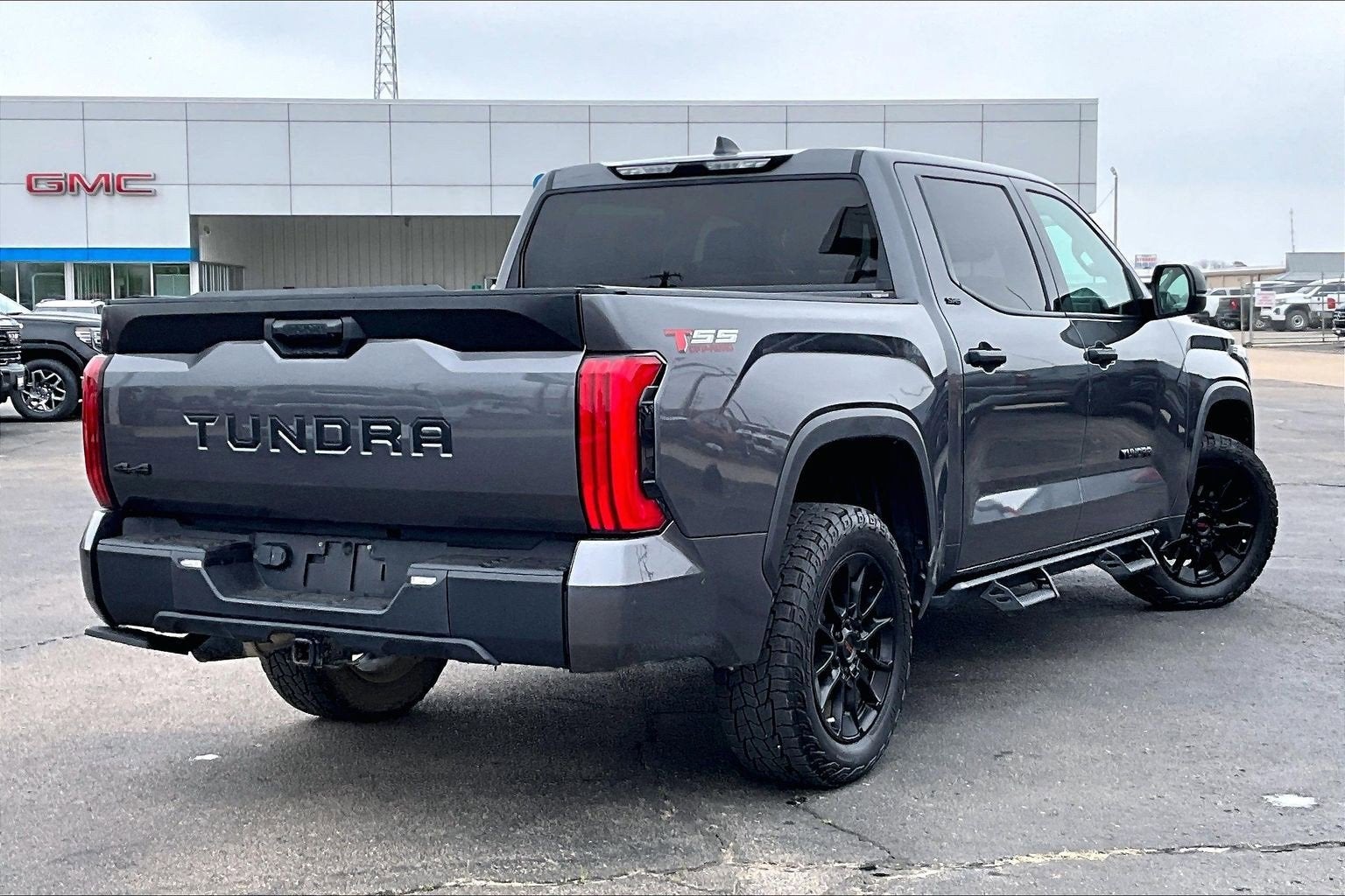 2023 Toyota Tundra 4WD SR5