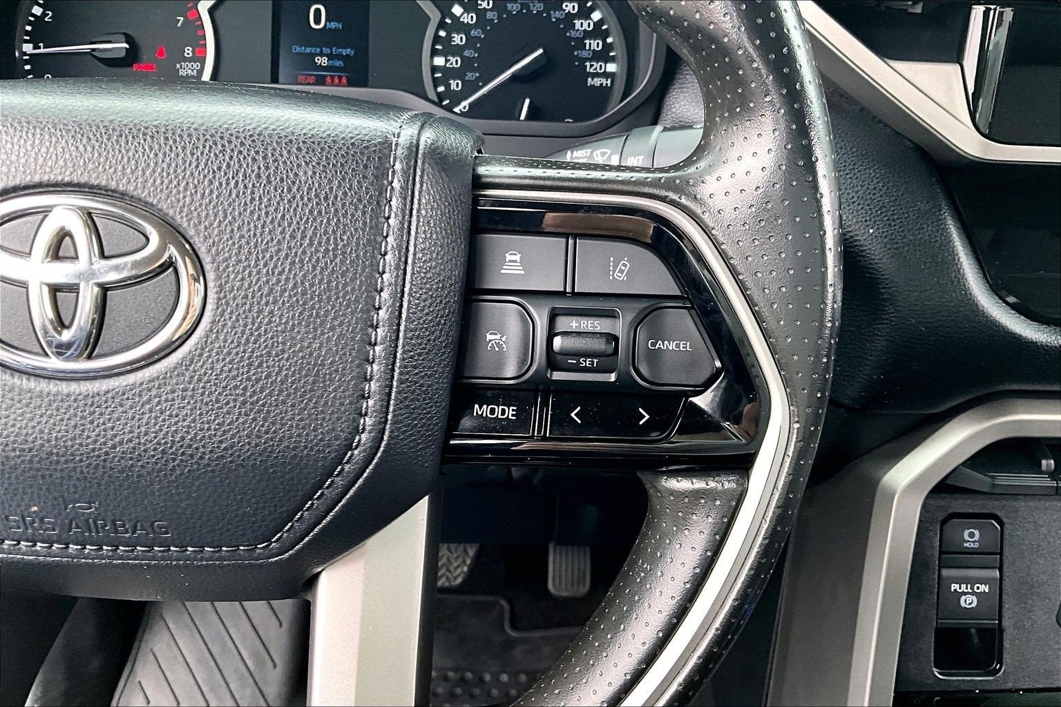 2023 Toyota Tundra 4WD SR5