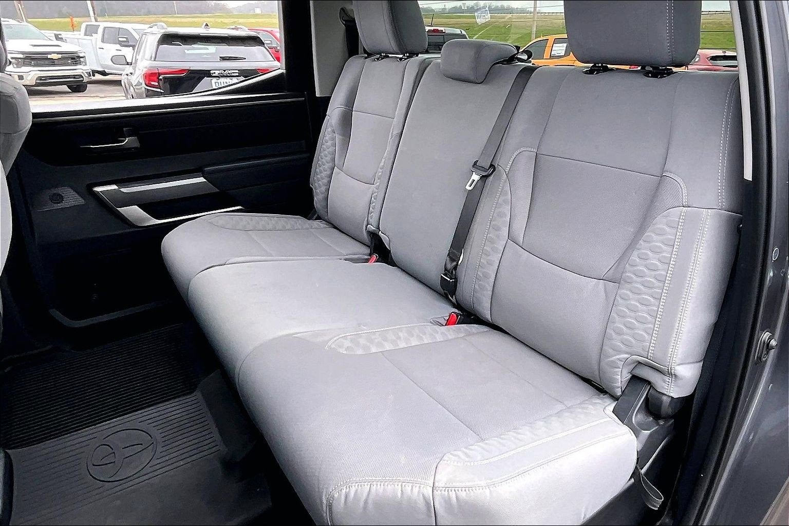 2023 Toyota Tundra 4WD SR5