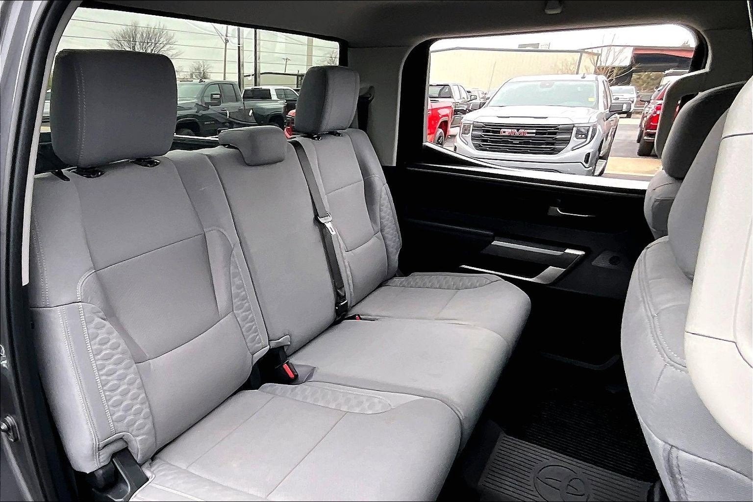 2023 Toyota Tundra 4WD SR5