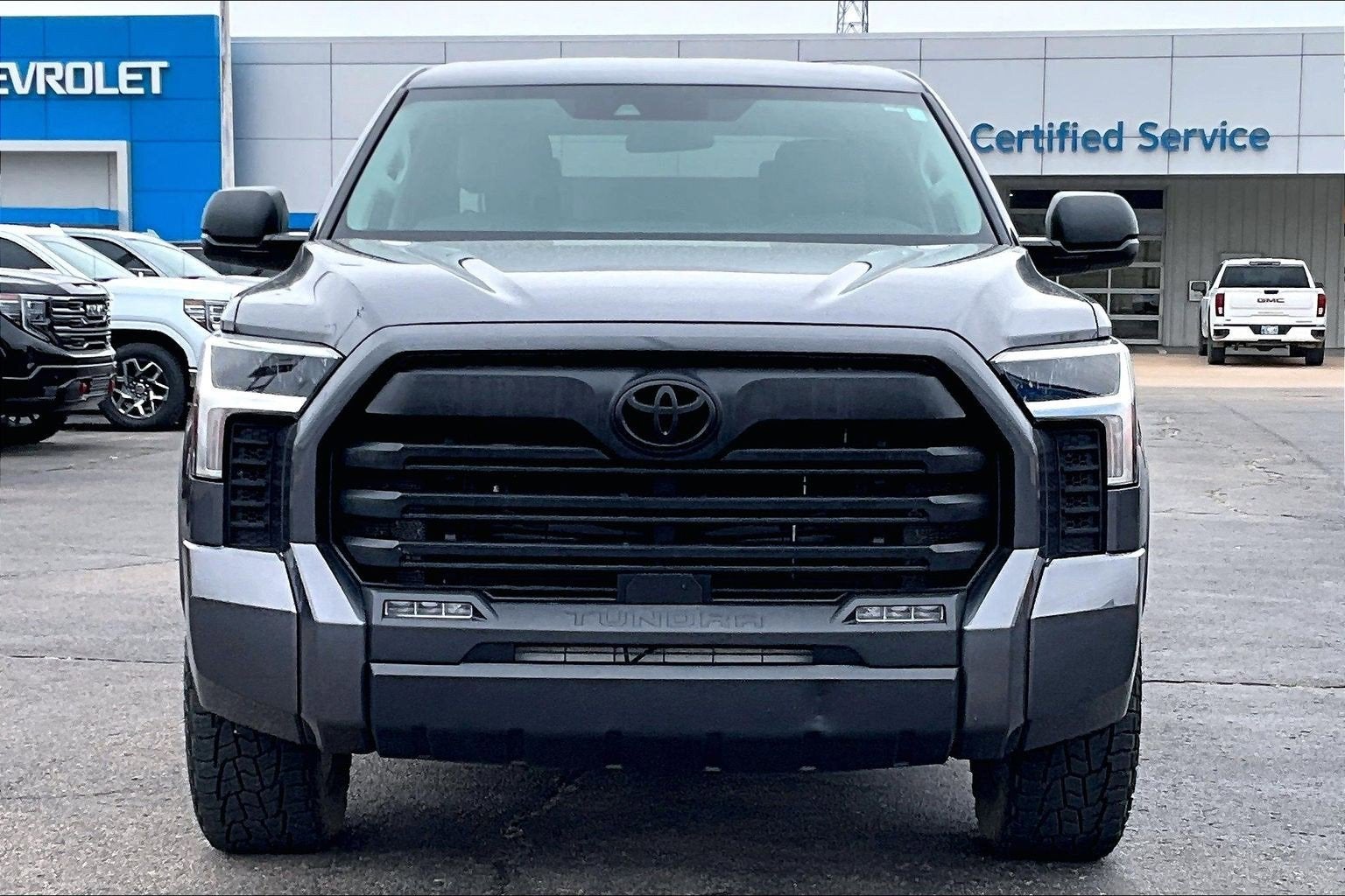 2023 Toyota Tundra 4WD SR5