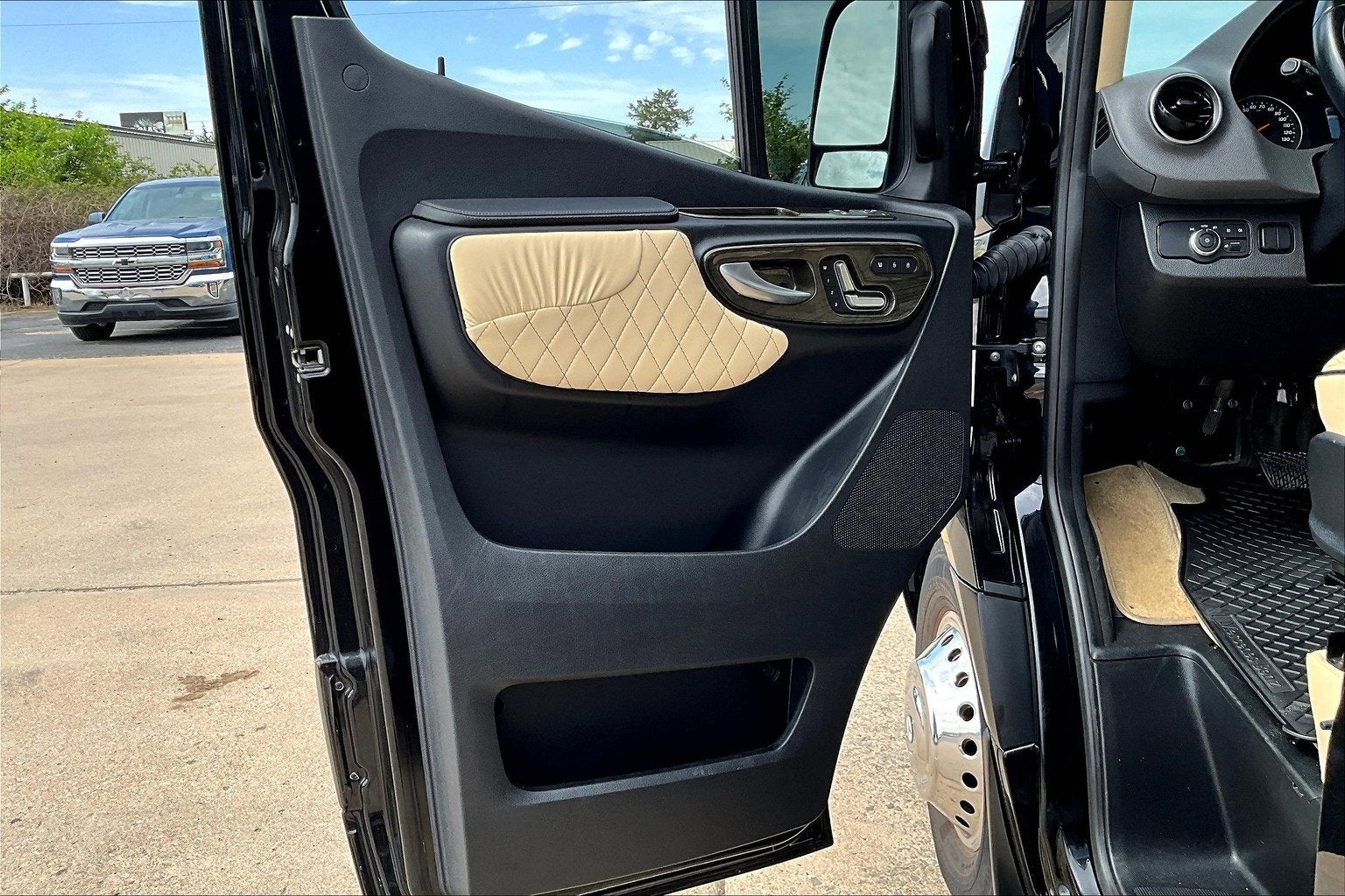 2021 Mercedes-Benz Sprinter Cargo Van NA